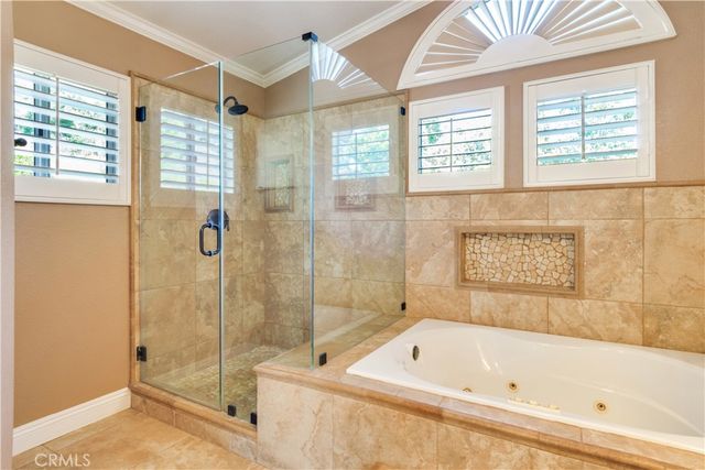 28340 Pino, Highland, CA 92346