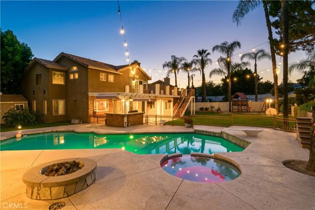 28340 Pino, Highland, CA 92346