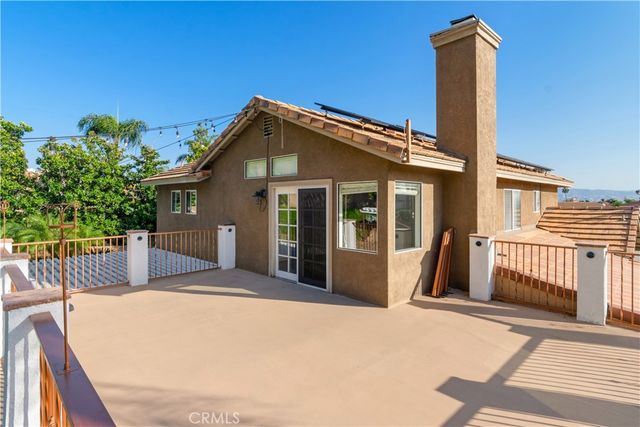 28340 Pino, Highland, CA 92346