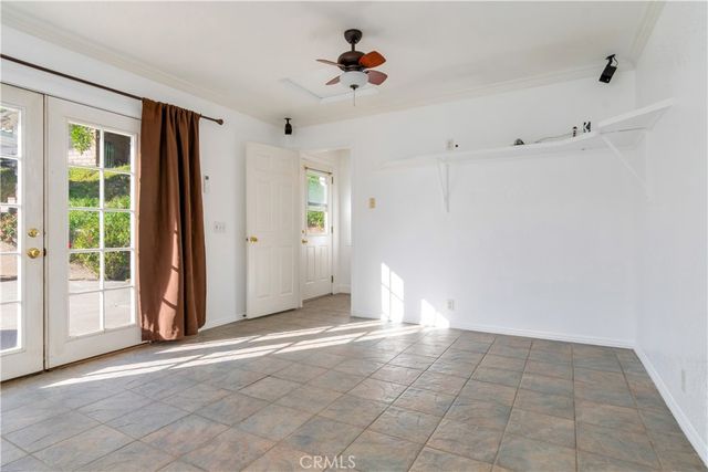 28340 Pino, Highland, CA 92346