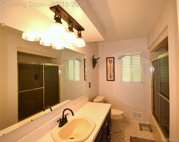 53620 Odilon Ave Odilon Avenue, Shelby Charter Township, MI 48316
