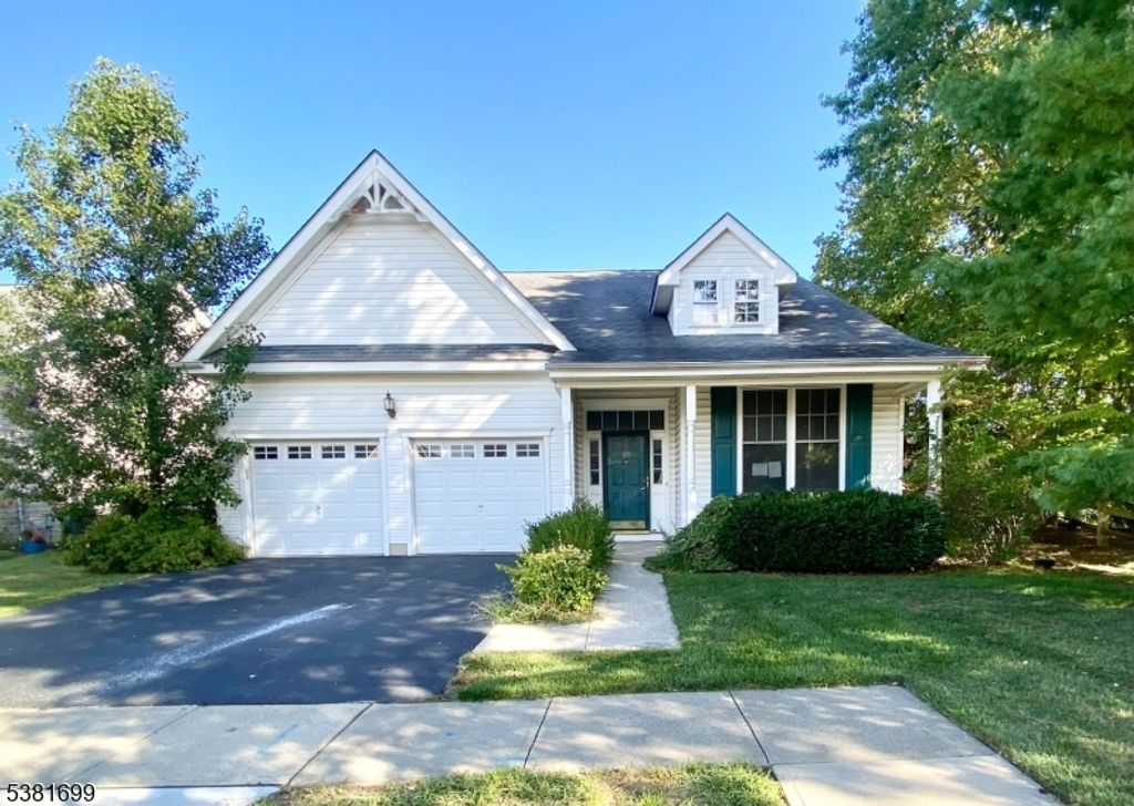 86 Labaw Dr, Cranbury Twp., NJ 08512