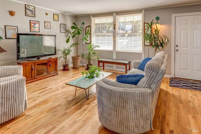 257 Mountain View Ave, Vallejo, CA 94590