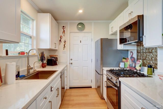 257 Mountain View Ave, Vallejo, CA 94590