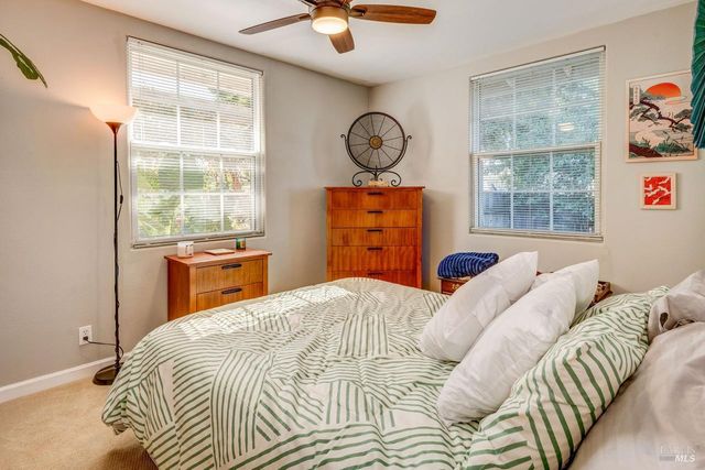 257 Mountain View Ave, Vallejo, CA 94590