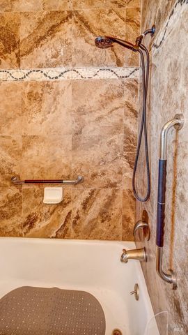 257 Mountain View Ave, Vallejo, CA 94590