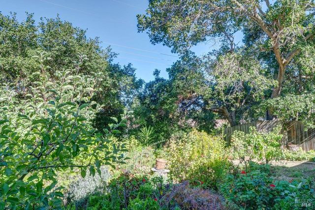 257 Mountain View Ave, Vallejo, CA 94590