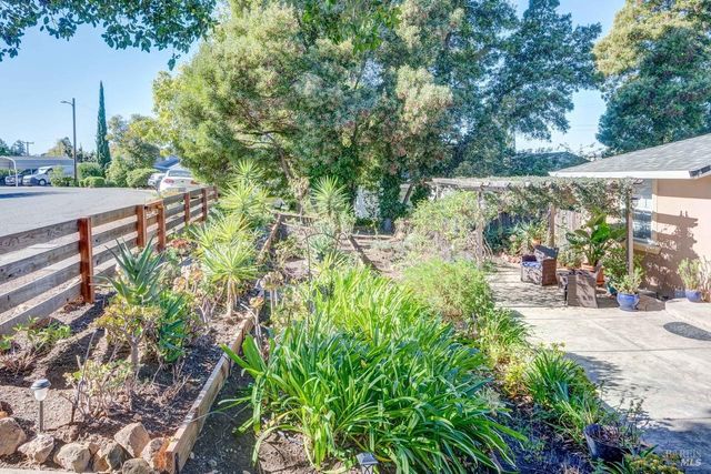 257 Mountain View Ave, Vallejo, CA 94590