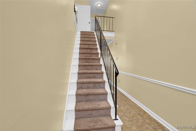 1611 COBBLESTONE Court, Montgomery, AL 36117