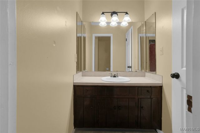 1611 COBBLESTONE Court, Montgomery, AL 36117