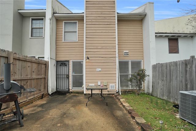 1611 COBBLESTONE Court, Montgomery, AL 36117