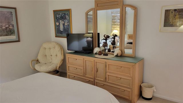 638 S OWL DRIVE, Sarasota, FL 34236