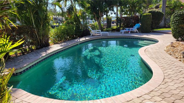 638 S OWL DRIVE, Sarasota, FL 34236