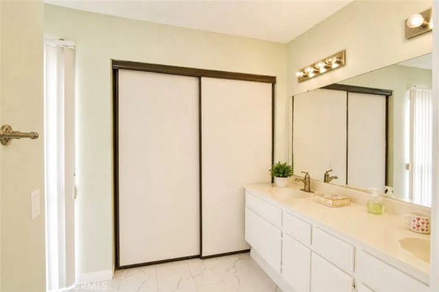 782 De La Luz, Perris, CA 92571