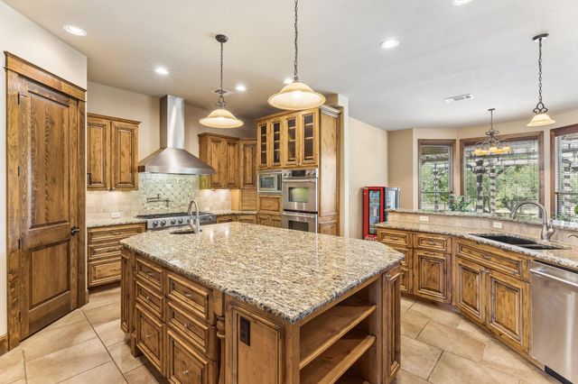 438 Patricia RD, Georgetown, TX 78628