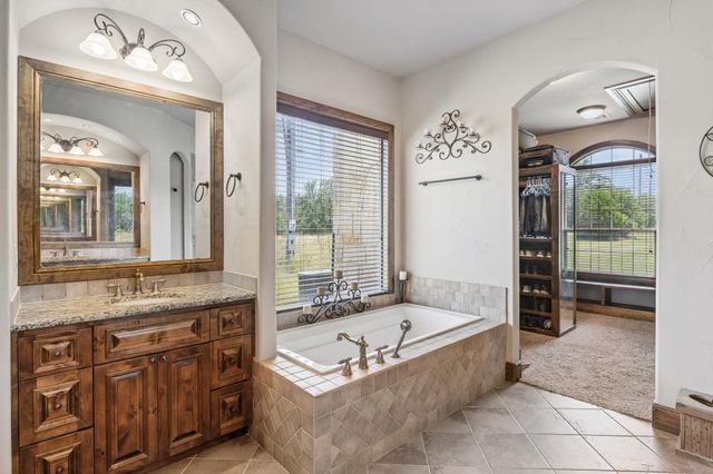 438 Patricia RD, Georgetown, TX 78628