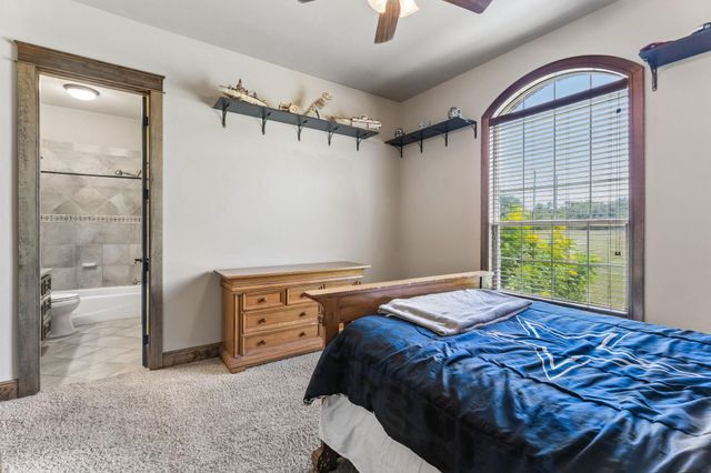 438 Patricia RD, Georgetown, TX 78628