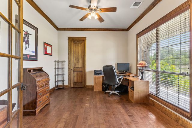 438 Patricia RD, Georgetown, TX 78628