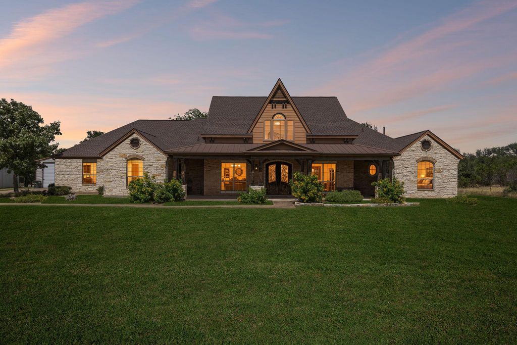 438 Patricia RD, Georgetown, TX 78628
