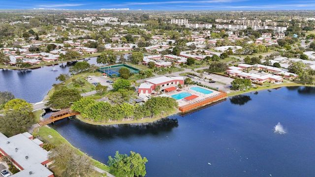 282 Cape Cod Circle A, Lake Worth, FL 33467