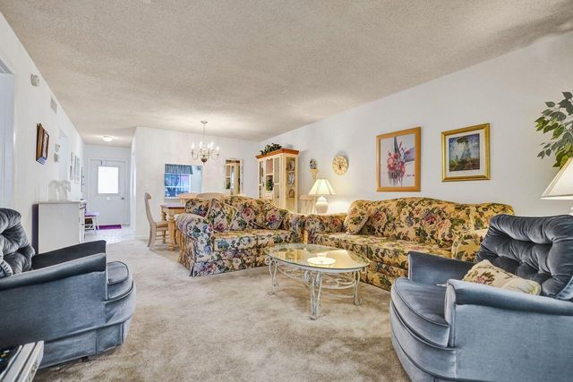 282 Cape Cod Circle A, Lake Worth, FL 33467