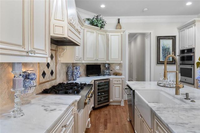 2711 Wildflower Way, Hoschton, GA 30548