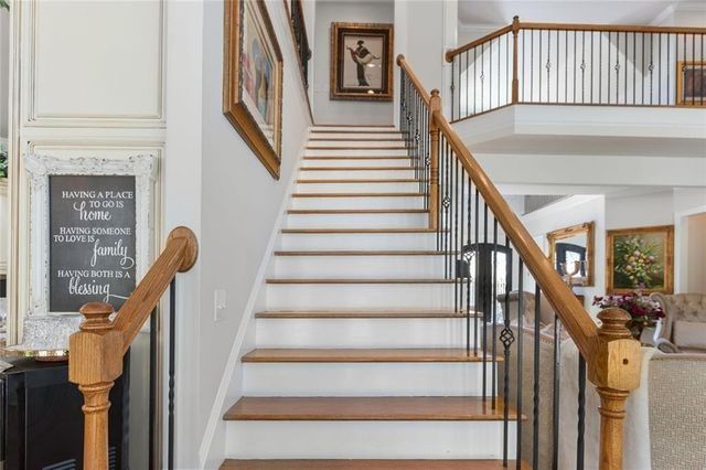 2711 Wildflower Way, Hoschton, GA 30548