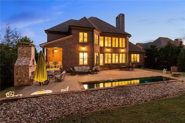 2711 Wildflower Way, Hoschton, GA 30548