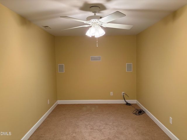 104 Turnberry Lane, Chapel Hill, NC 27517