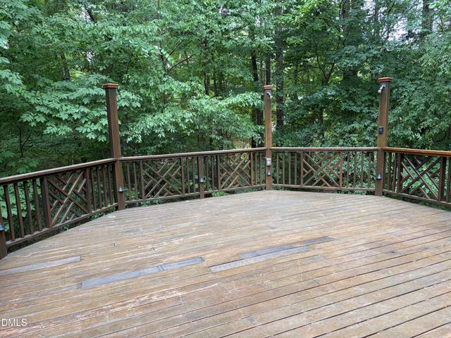 104 Turnberry Lane, Chapel Hill, NC 27517