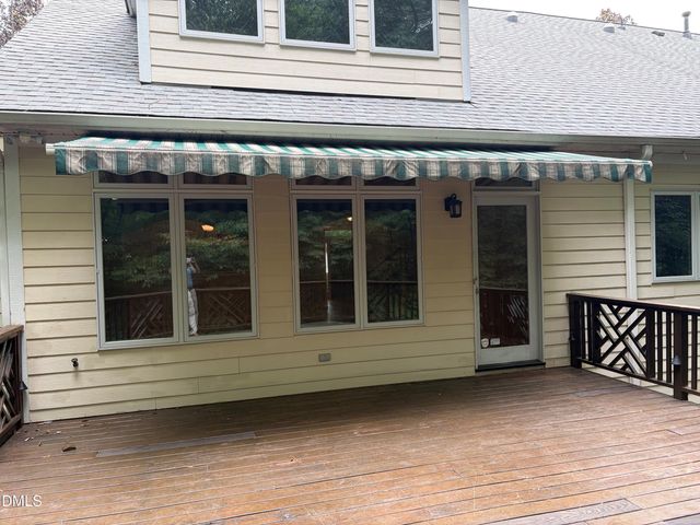 104 Turnberry Lane, Chapel Hill, NC 27517