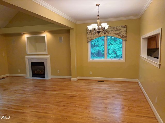 104 Turnberry Lane, Chapel Hill, NC 27517