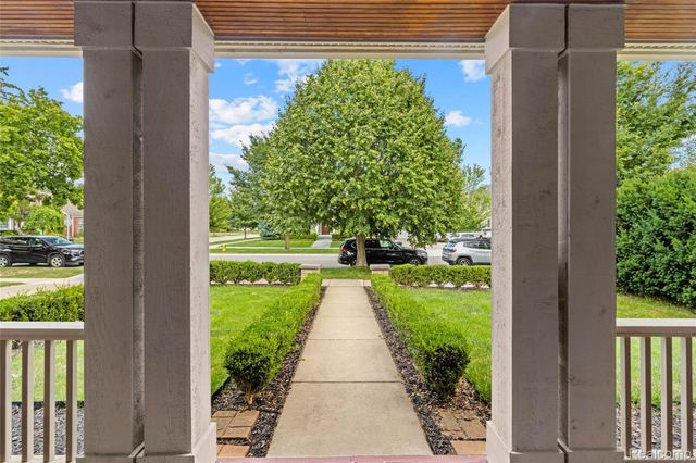 1520 Pierce Street, Birmingham, MI 48009