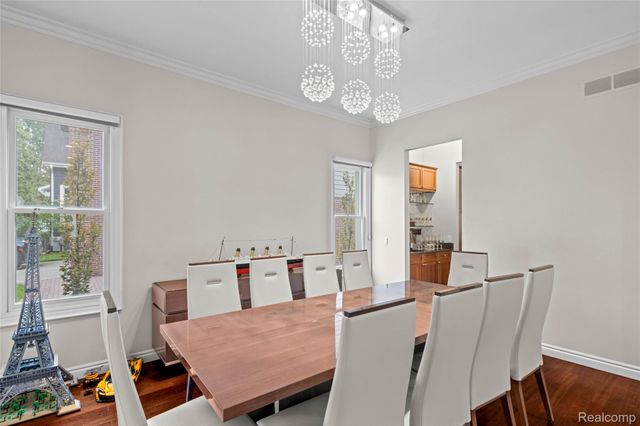 1520 Pierce Street, Birmingham, MI 48009