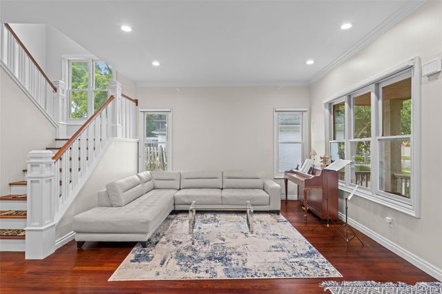 1520 Pierce Street, Birmingham, MI 48009