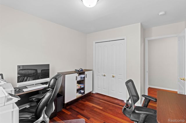 1520 Pierce Street, Birmingham, MI 48009