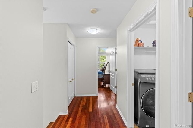 1520 Pierce Street, Birmingham, MI 48009