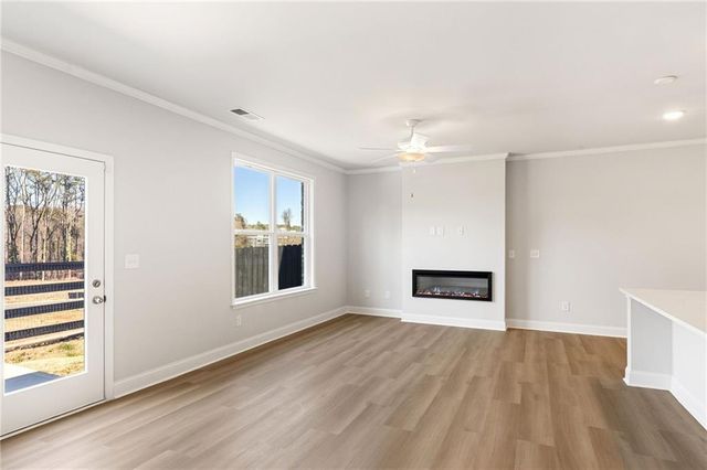 872 Porter Ridge Lane, Decatur, GA 30032