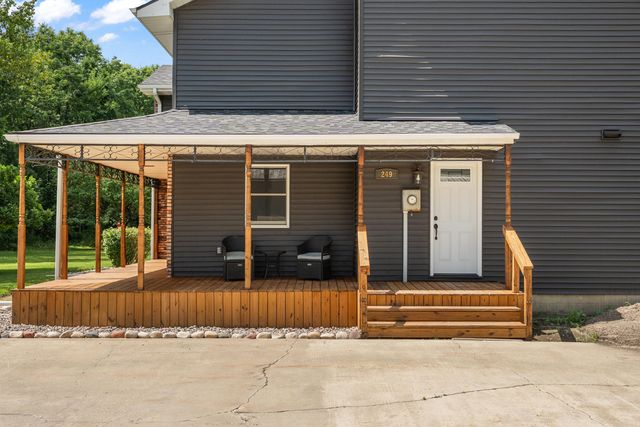 249 W 700 N, Valparaiso, IN 46385