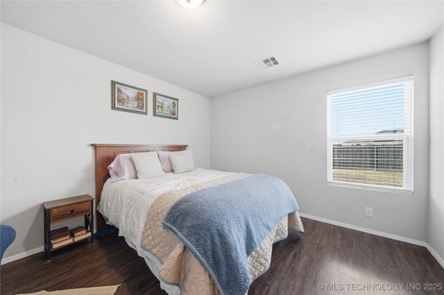 1536 S 30th Court, Broken Arrow, OK 74014