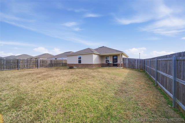 1536 S 30th Court, Broken Arrow, OK 74014