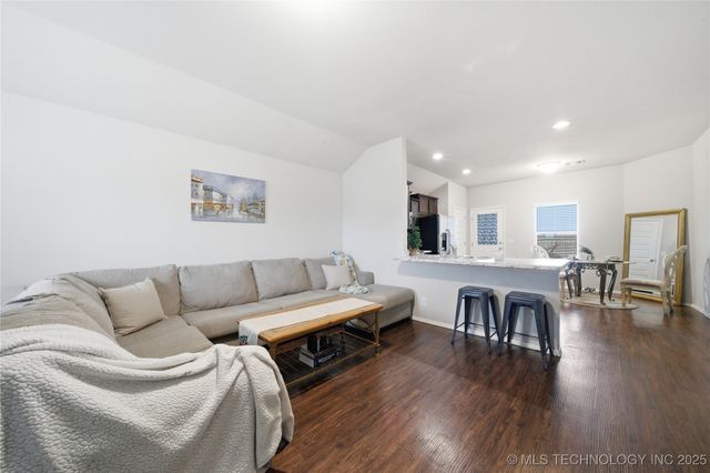 1536 S 30th Court, Broken Arrow, OK 74014