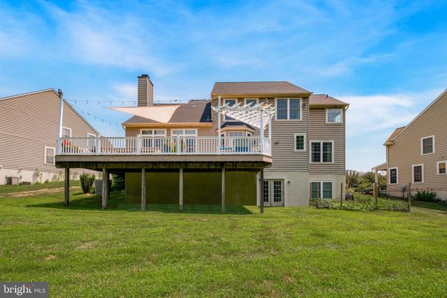 132 SHINNECOCK HL, Avondale, PA 19311