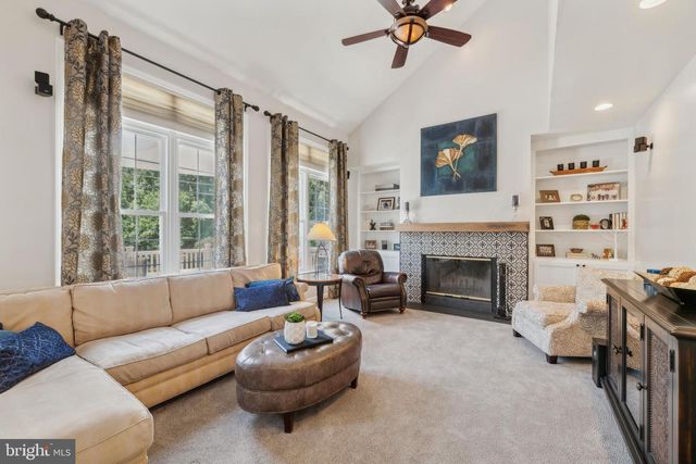 132 SHINNECOCK HL, Avondale, PA 19311