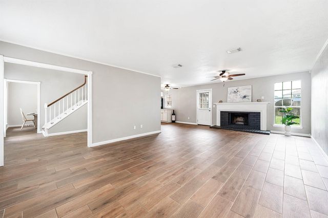 17203 Kettle Creek Drive, Spring, TX 77379