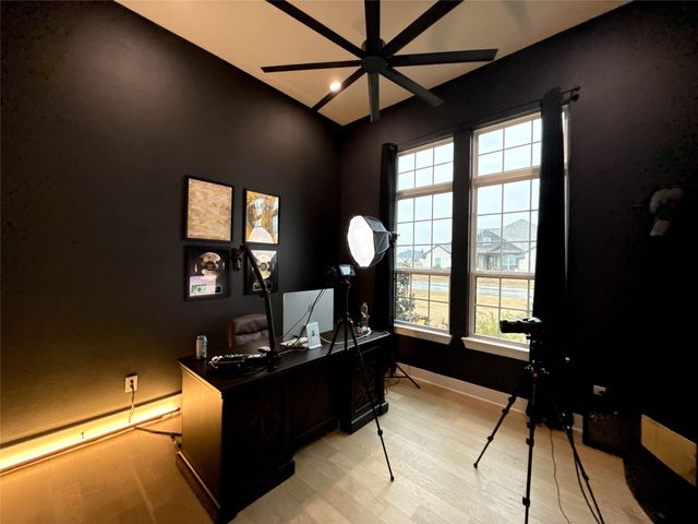 4683 Christie Avenue, Caddo Mills, TX 75135