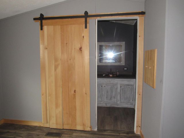 2477 US ROUTE 5, Derby, VT 05829
