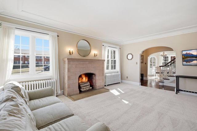 112 2nd Avenue NW, Faribault, MN 55021
