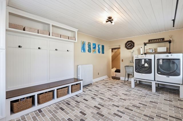 112 2nd Avenue NW, Faribault, MN 55021