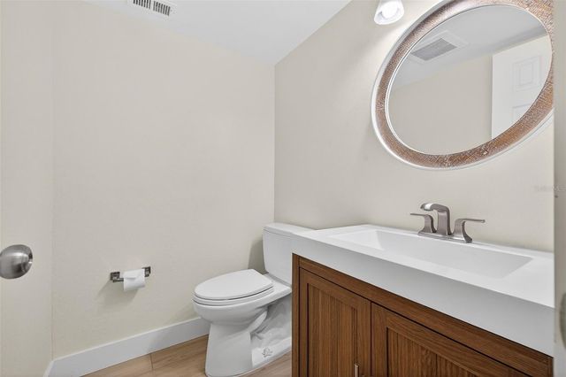 6257 CAPE HATTERAS WAY NE 5, St Petersburg, FL 33702